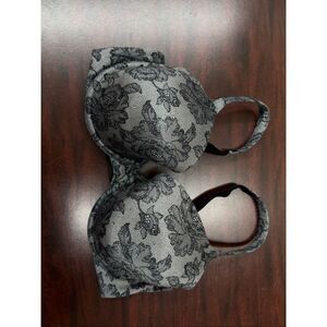 Victoria’s Secret Lined Perfect Coverage Lace Print Bra with Rhinestones- 36DD